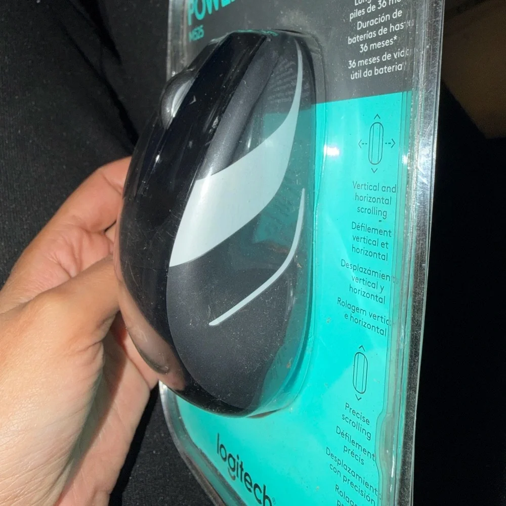 Logitech M525 Power Plus Wireless Mouse - Black and Silver